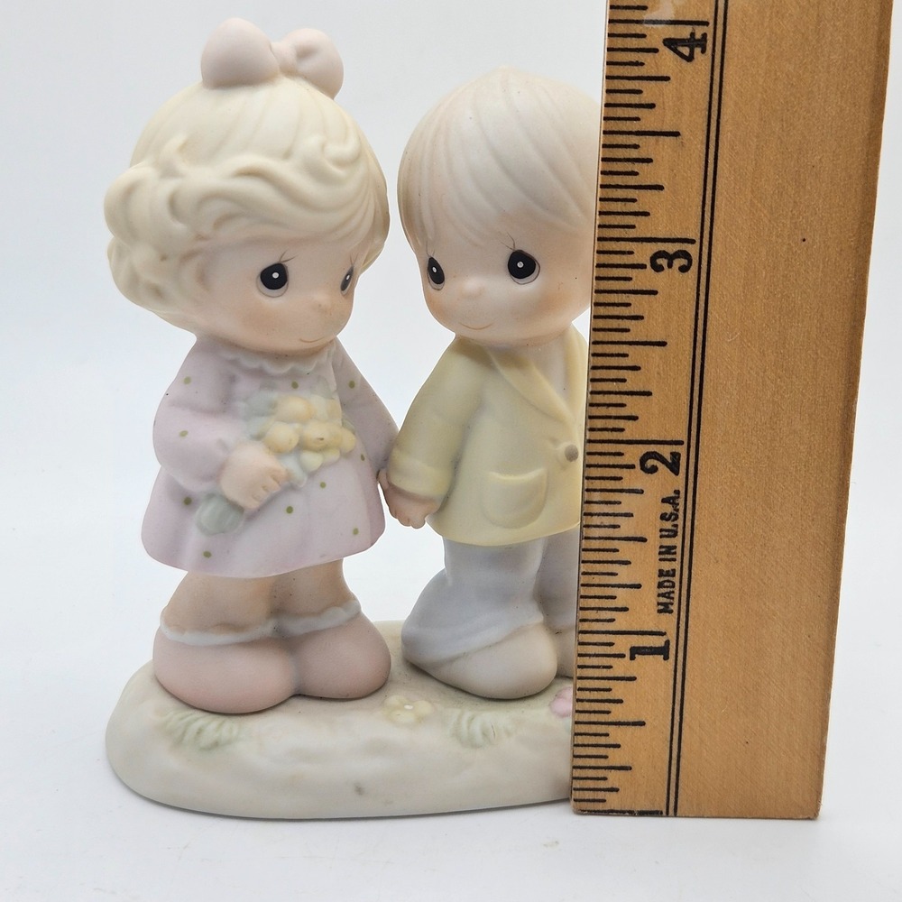 Precious Moments 1996 "You're Forever In My Heart" Figurine Enesco 139548 Couple - Picture 7 of 8